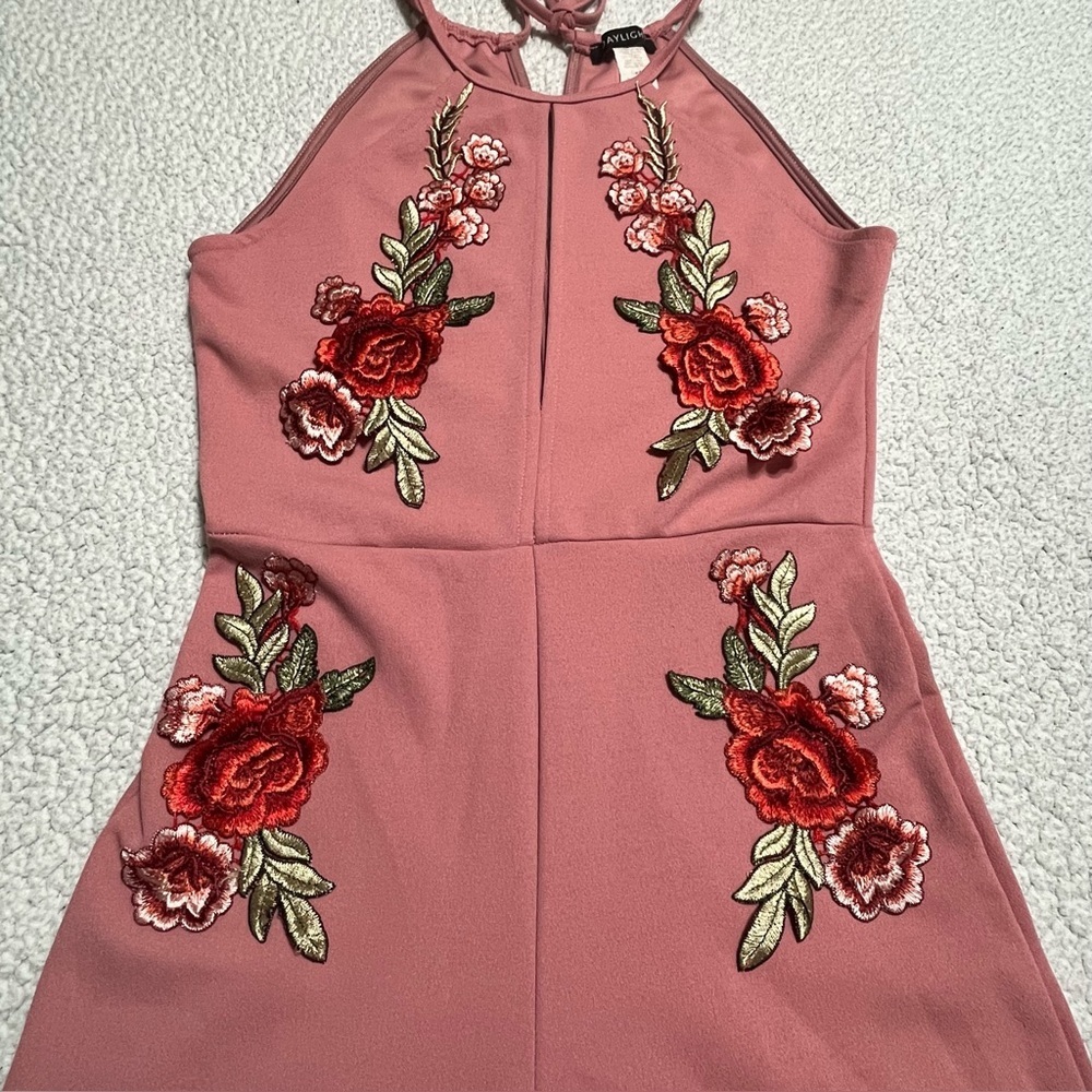 Daylight Floral Embroidered Jumpsuit - Picture 10 of 11